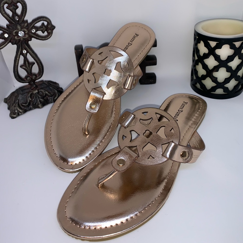💕HP💕ROSE GOLD ornate sandals - Picture 1 of 6